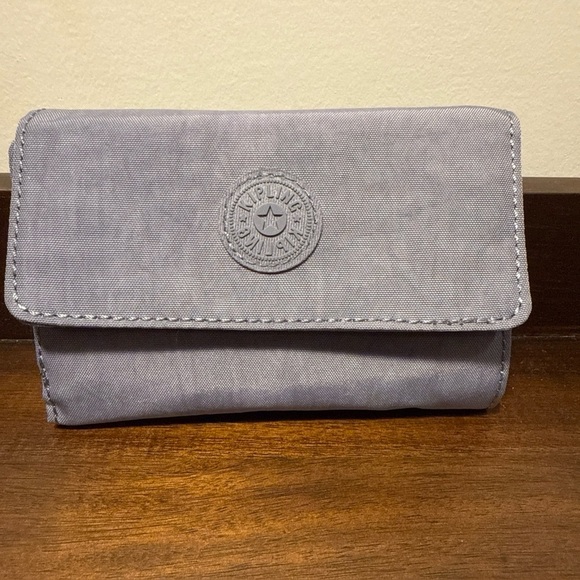 Kipling PIXI Snap Medium Trifold Wallet AC6108 Polyamide Pebble Blue Metallic - Picture 1 of 11